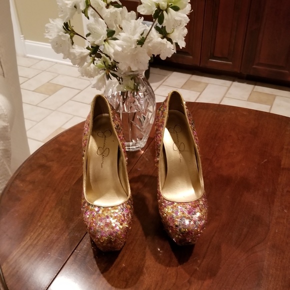 JESSICA SIMPSON PLATFORM SEQUENCE HEELS - Picture 3 of 6